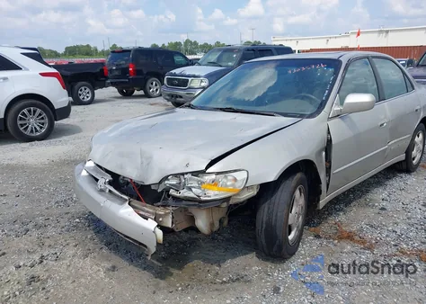 1999 Honda Accord Ex from USA, damaged, VIN 1HGCG5655XA144397
